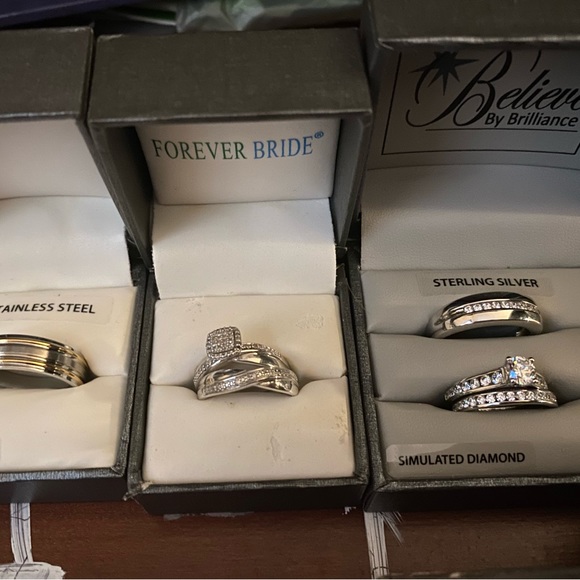 Wedding and engagement rings - Picture 3 of 8